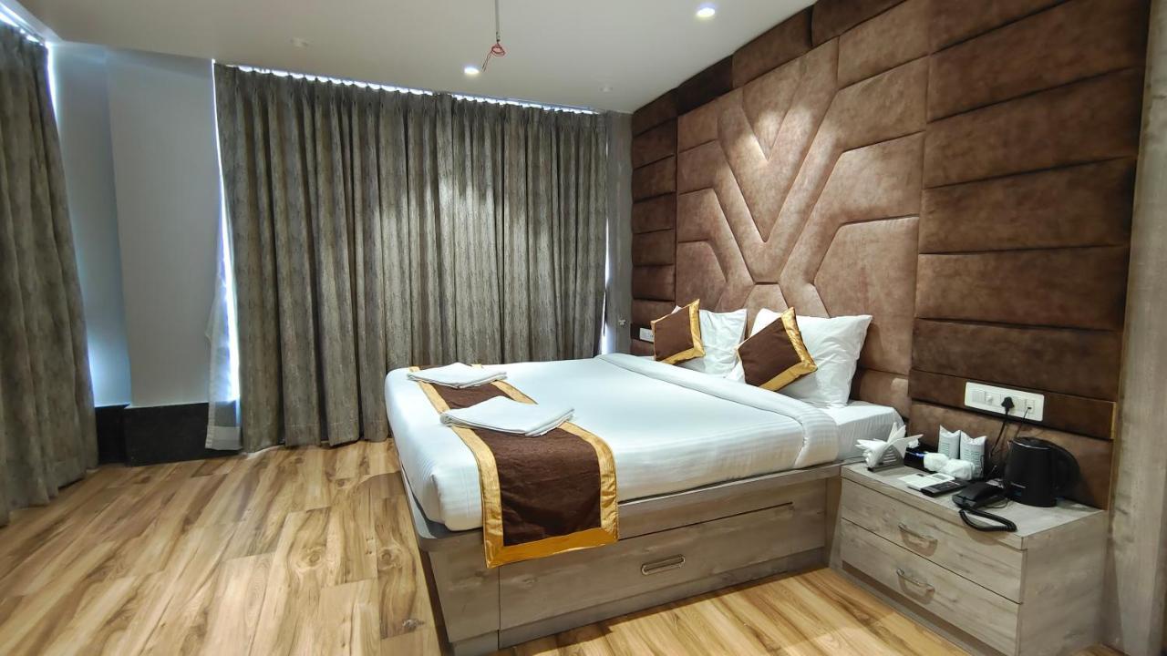 The Panash - Hotel & Banquet Kolkata Ngoại thất bức ảnh