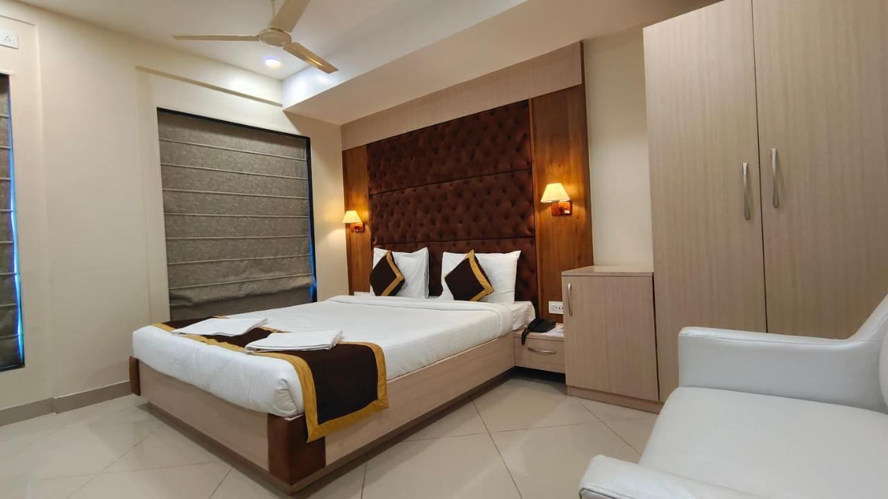 The Panash - Hotel & Banquet Kolkata Ngoại thất bức ảnh