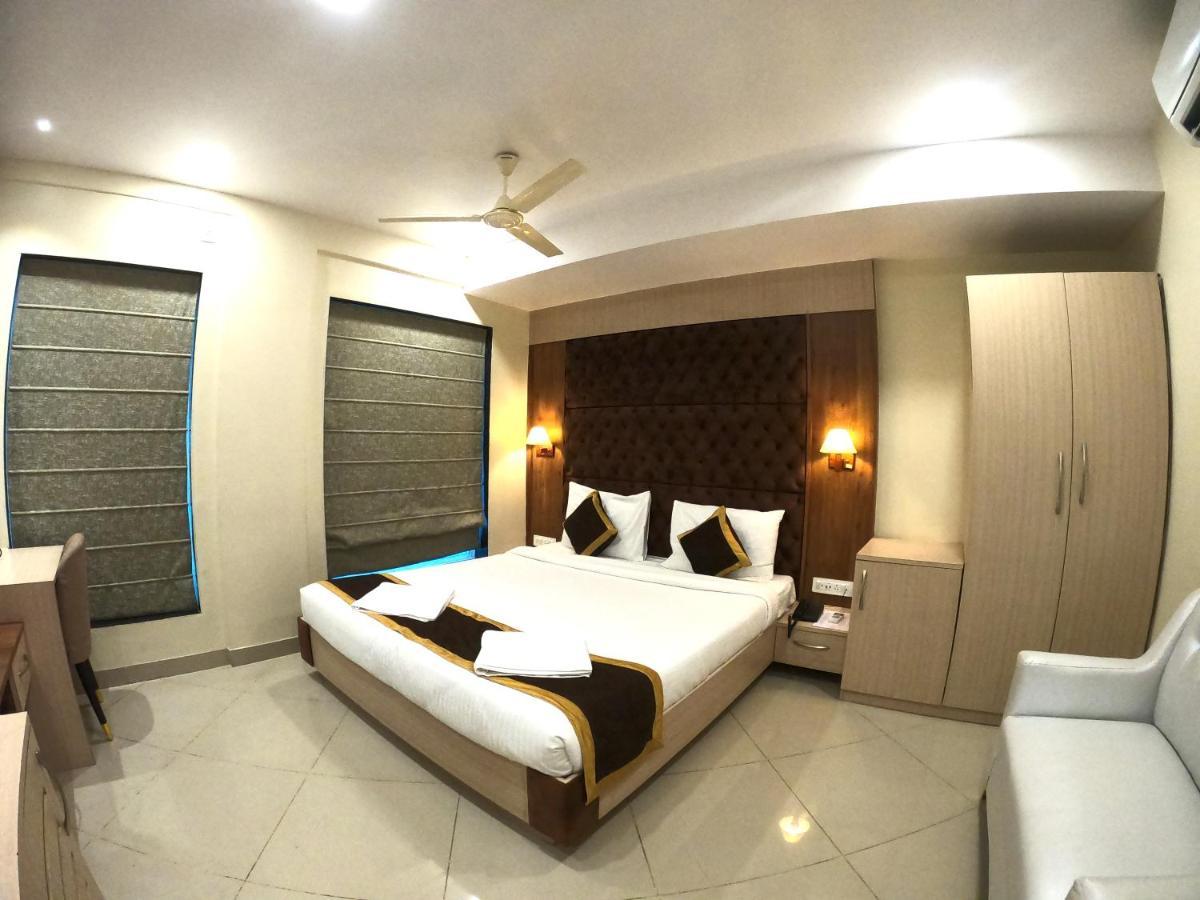 The Panash - Hotel & Banquet Kolkata Ngoại thất bức ảnh