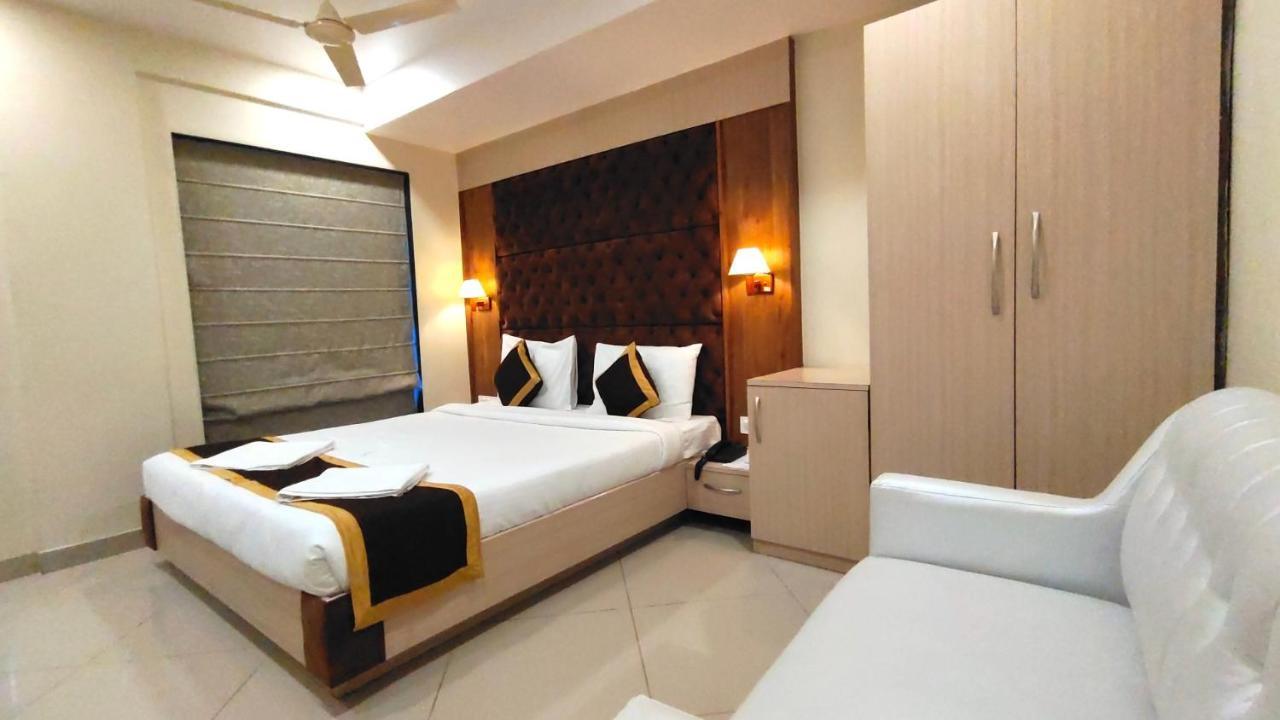The Panash - Hotel & Banquet Kolkata Ngoại thất bức ảnh
